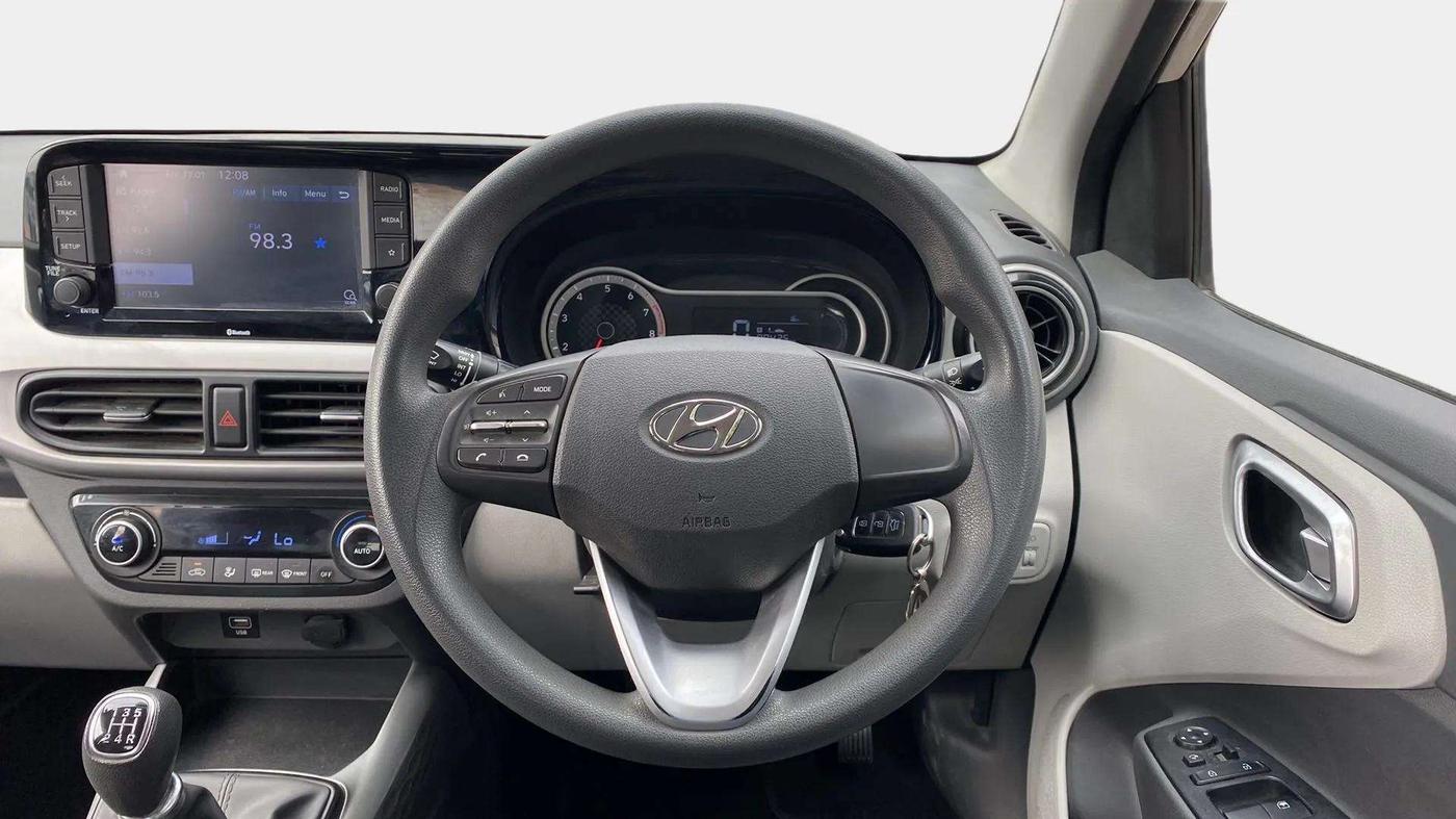 2022 Hyundai GRAND I10 NIOS SPORTZ 1.2 KAPPA VTVT, Petrol, Manual, 29,855 km, Steering Wheel Close Up
