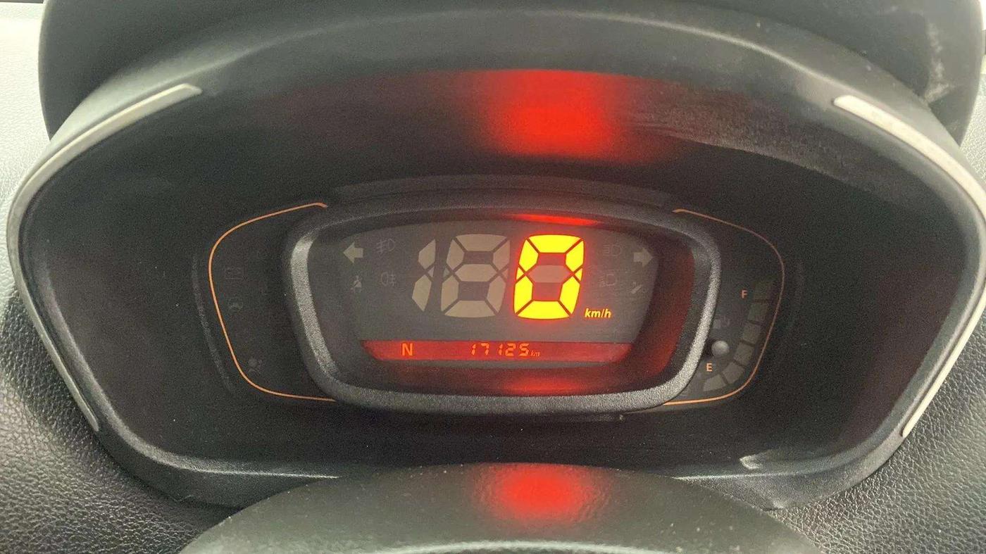 2017 Renault Kwid CLIMBER 1.0 AMT, Petrol, Automatic, 17,120 km, Odometer Image