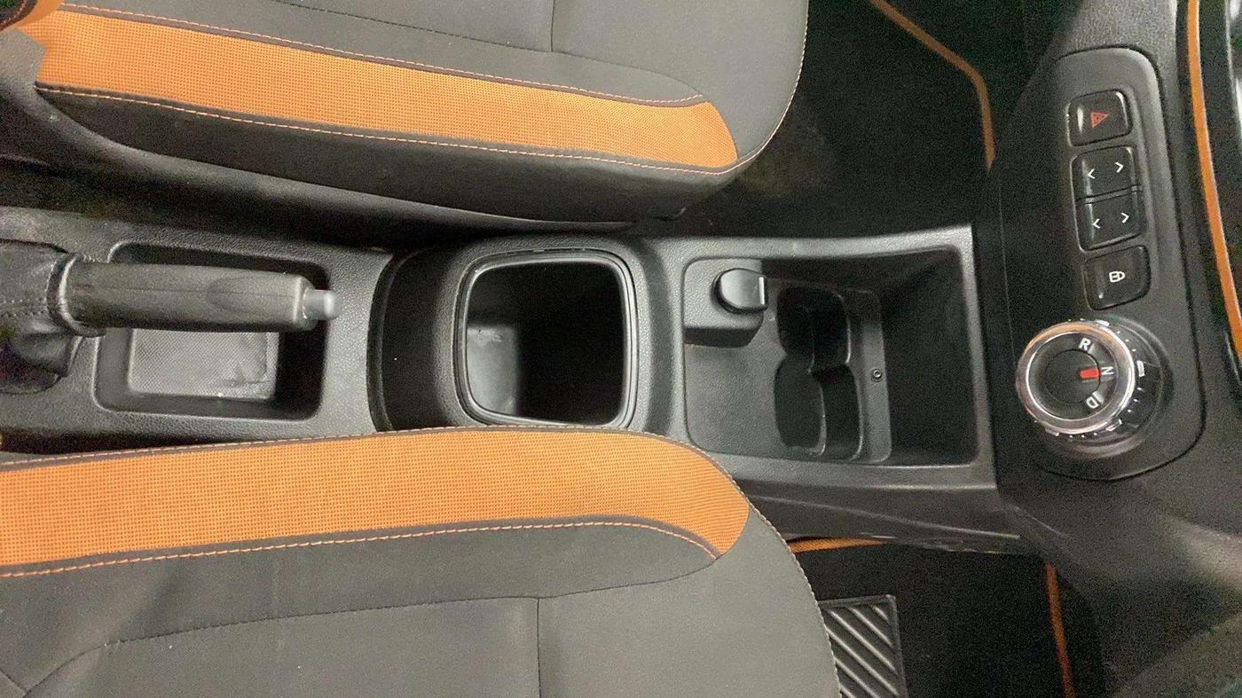 2017 Renault Kwid CLIMBER 1.0 AMT, Petrol, Automatic, 17,120 km, Gear Lever