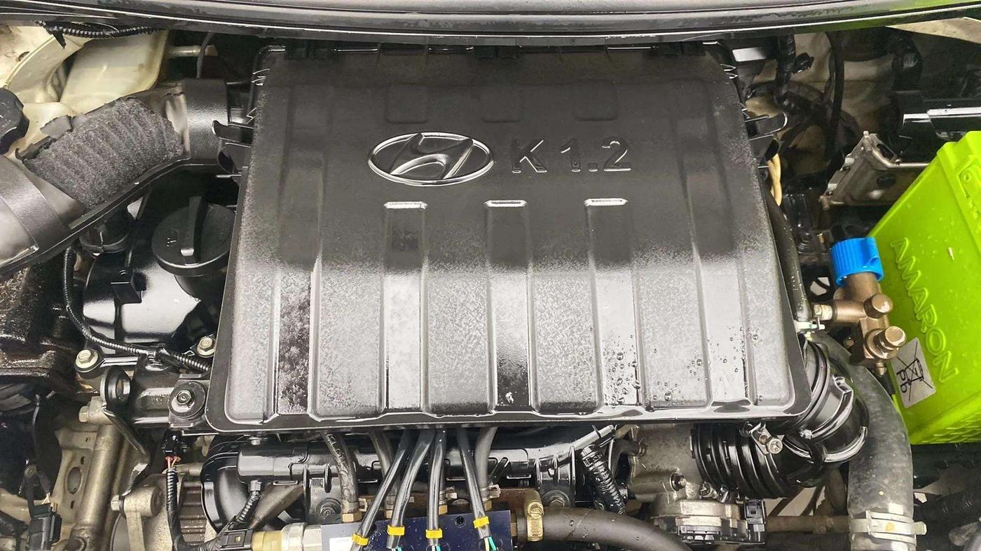 2015 Hyundai Grand i10 SPORTZ 1.2 KAPPA VTVT, CNG, Manual, 92,644 km, Open Bonet