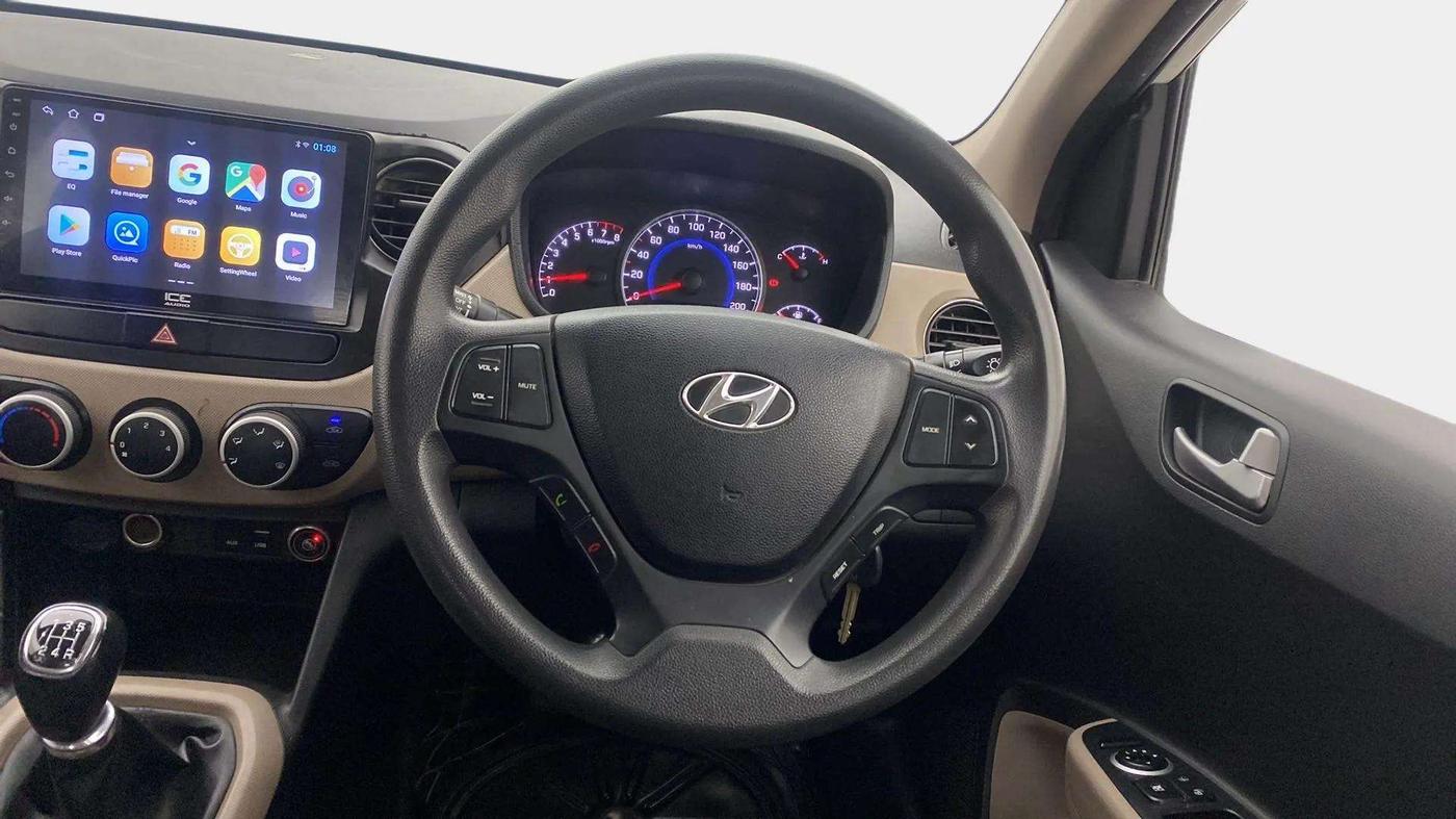 2015 Hyundai Grand i10 SPORTZ 1.2 KAPPA VTVT, CNG, Manual, 92,644 km, Steering Wheel Close Up