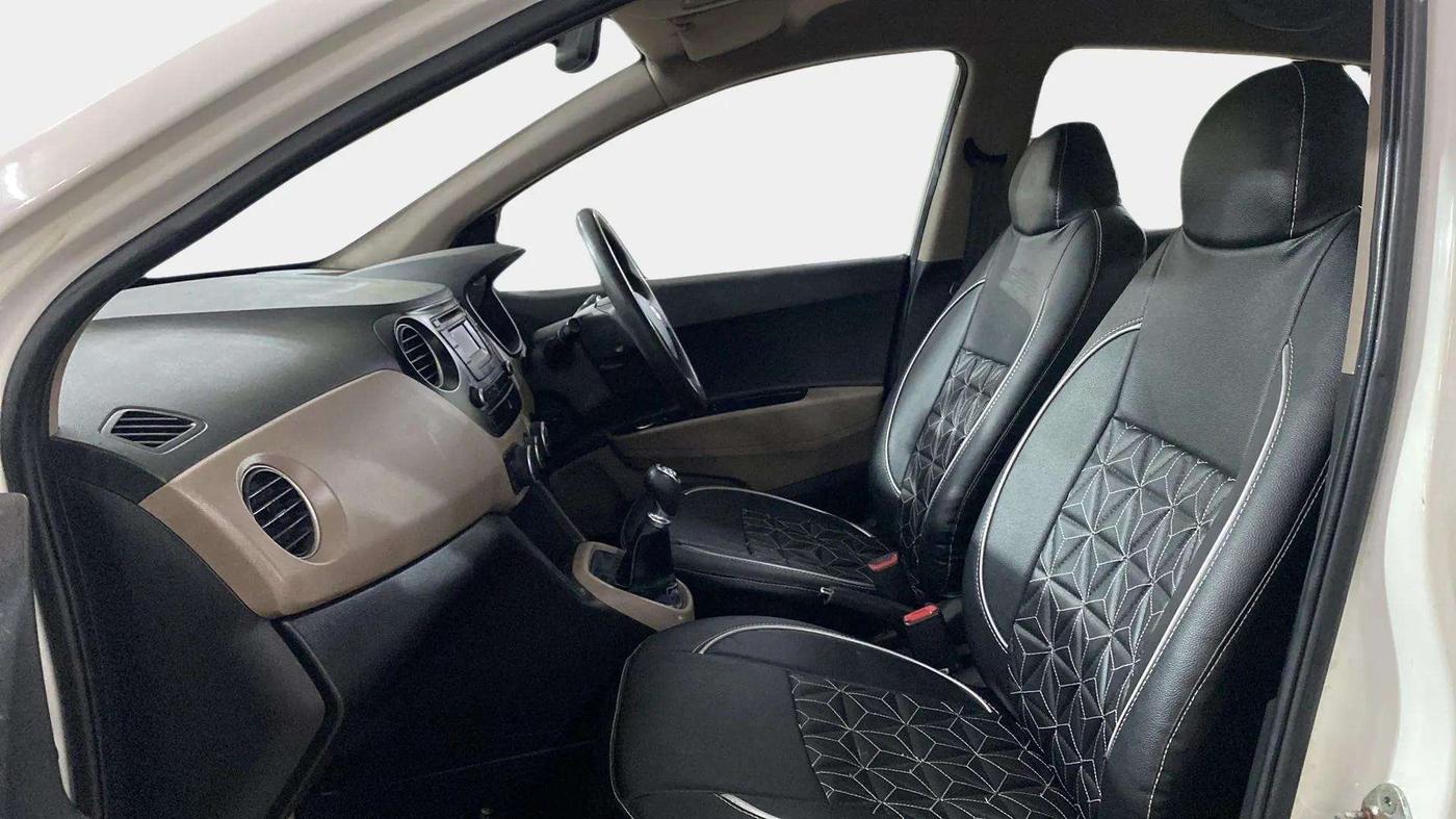 2015 Hyundai Grand i10 SPORTZ 1.2 KAPPA VTVT, Petrol, Manual, 72,923 km, Right Side Front Door Cabin