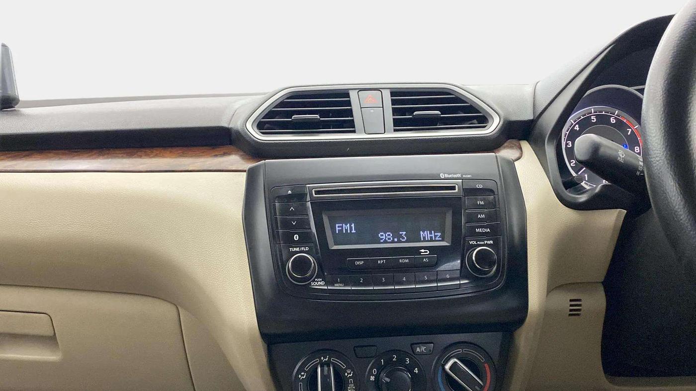 2018 Maruti Dzire VXI, Petrol, Manual, 90,472 km, Air Conditioner