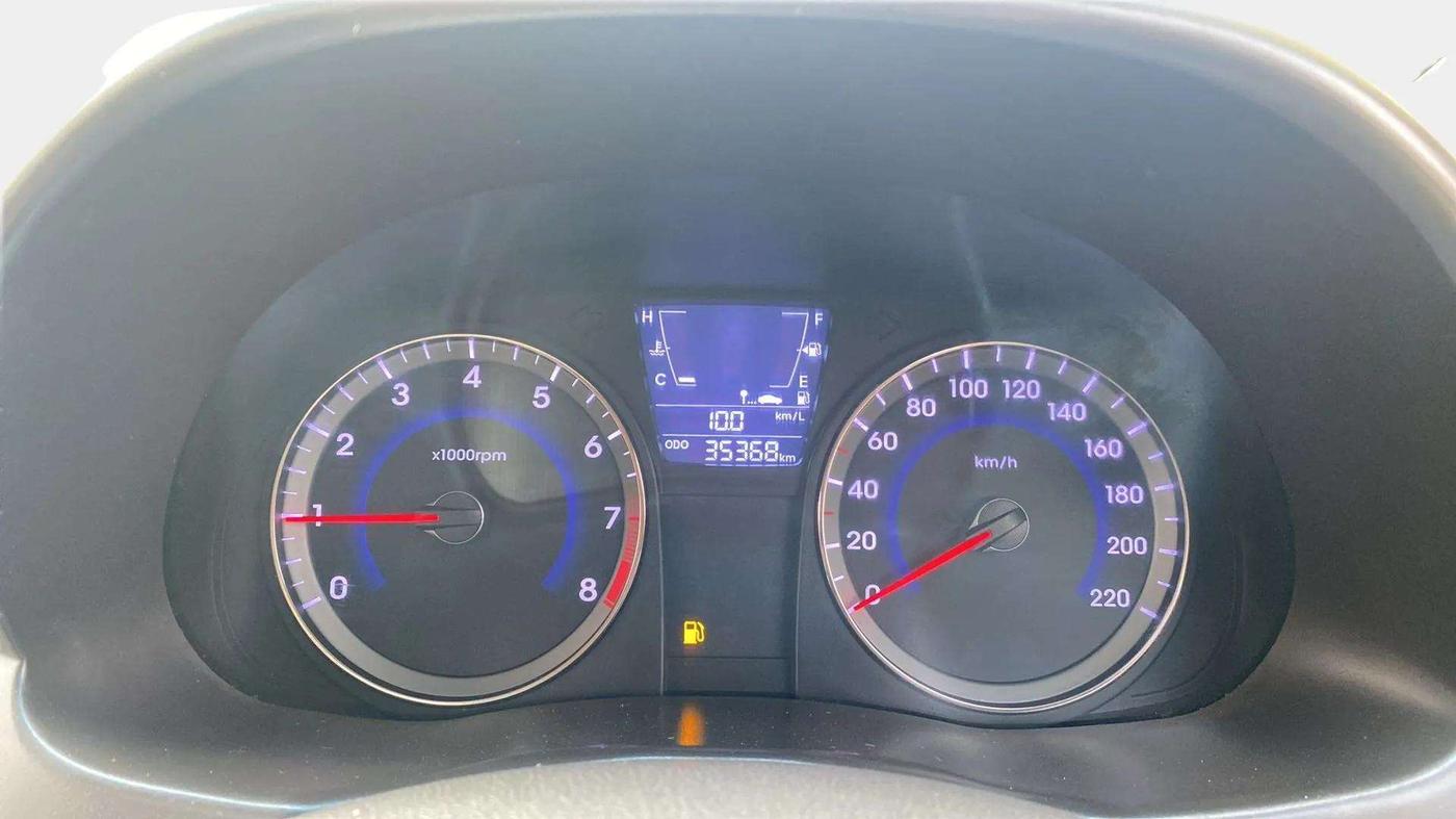 2015 Hyundai Verna FLUIDIC 4S 1.4 VTVT, Petrol, Manual, 35,379 km, Odometer Image