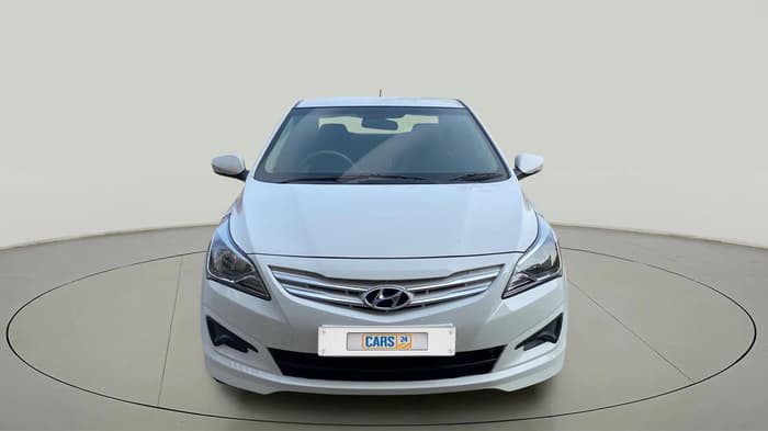 2015 Hyundai Verna FLUIDIC 4S 1.4 VTVT, Petrol, Manual, 35,379 km, Front