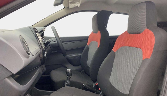 2016 Renault Kwid RXT 0.8, Petrol, Manual, 16,619 km, Right Side Front Door Cabin