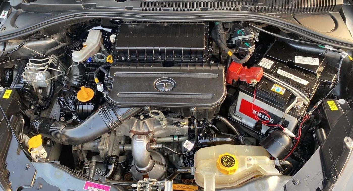 2023 Tata Tiago XM CNG, CNG, Manual, 19,360 km, Engine View