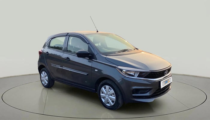 2023 Tata Tiago XM CNG, CNG, Manual, 19,360 km, Right Front Diagonal