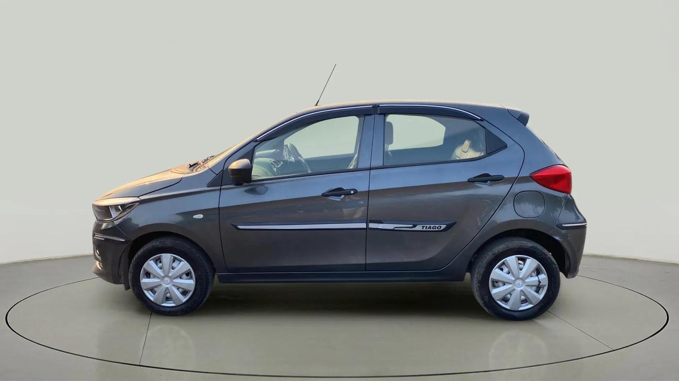 2023 Tata Tiago XM CNG, CNG, Manual, 19,360 km, Left Side