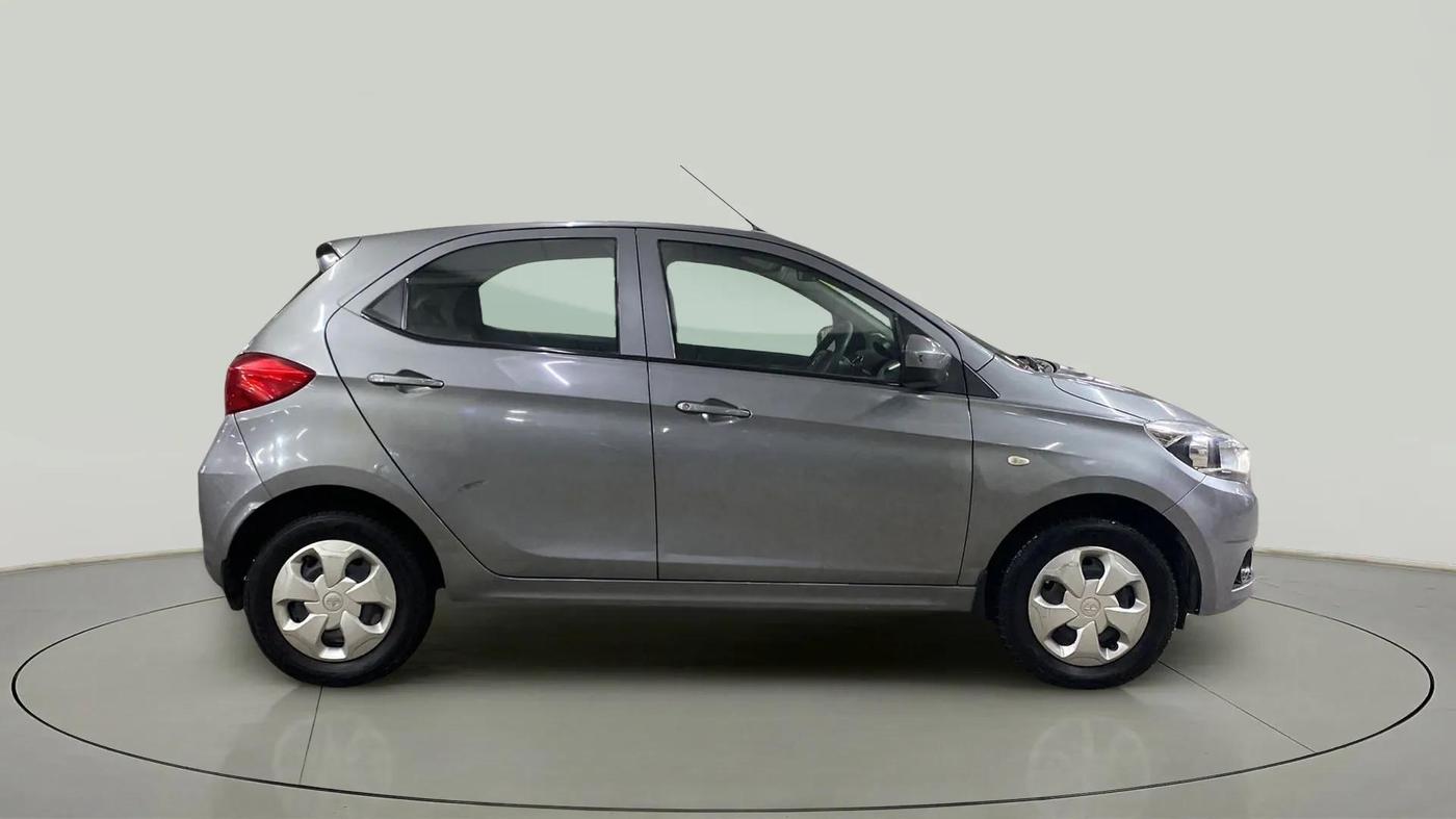2018 Tata Tiago XT PETROL, Petrol, Manual, 78,301 km, Right Side View