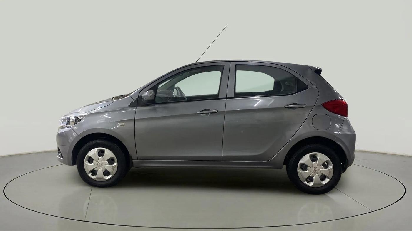 2018 Tata Tiago XT PETROL, Petrol, Manual, 78,301 km, Left Side