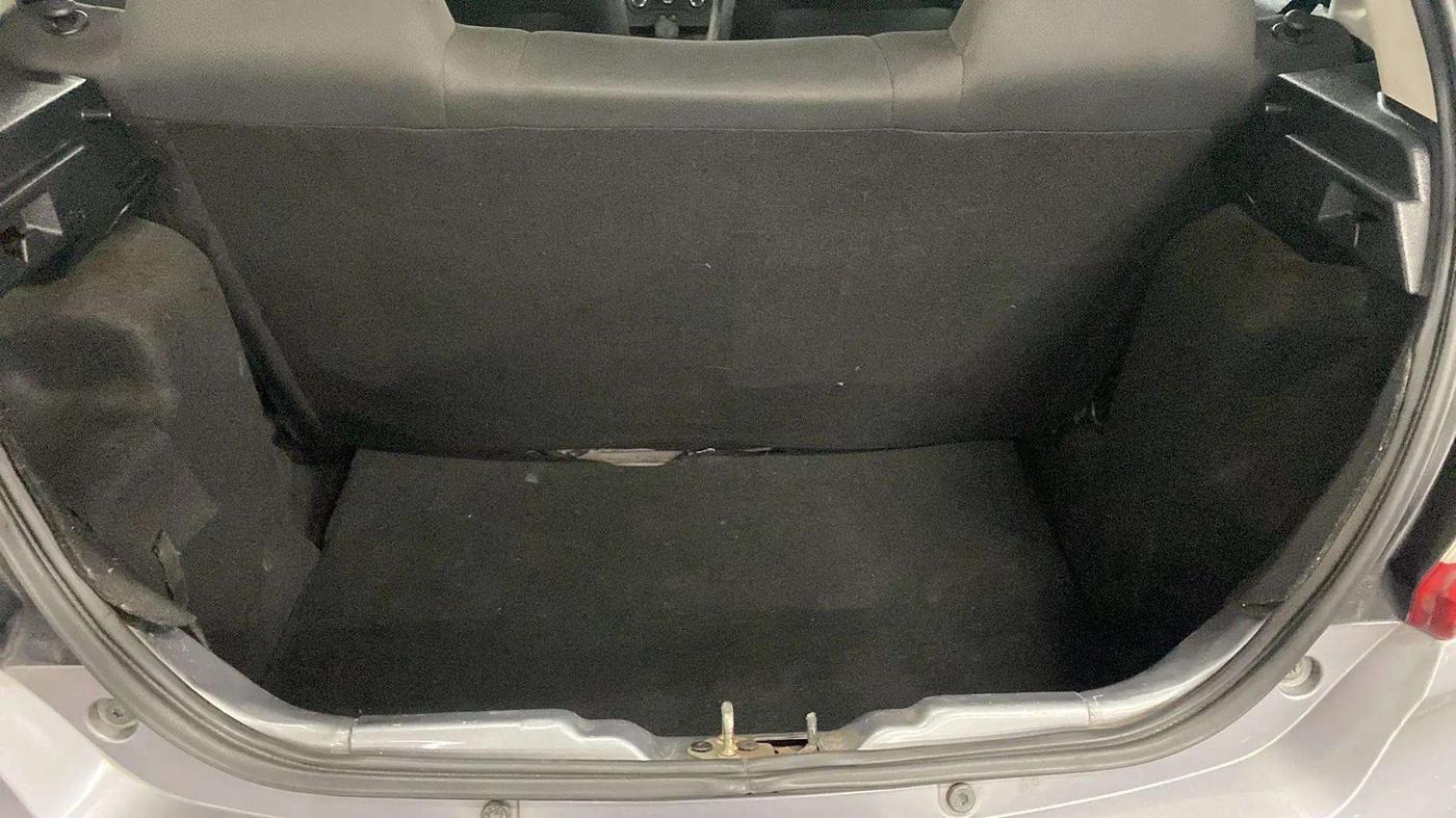 2018 Tata Tiago XT PETROL, Petrol, Manual, 78,301 km, Boot Inside