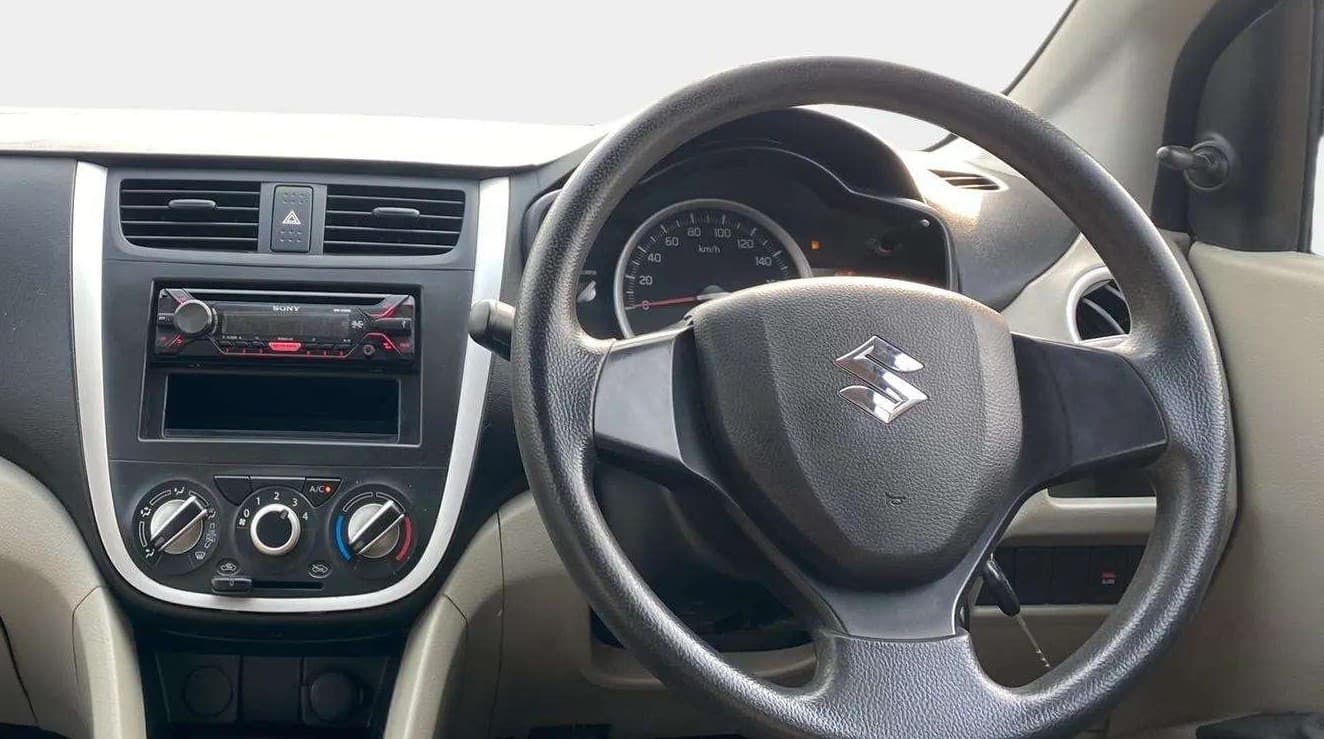 2016 Maruti Celerio VXI AMT, Petrol, Automatic, 31,852 km, Steering Wheel Close Up