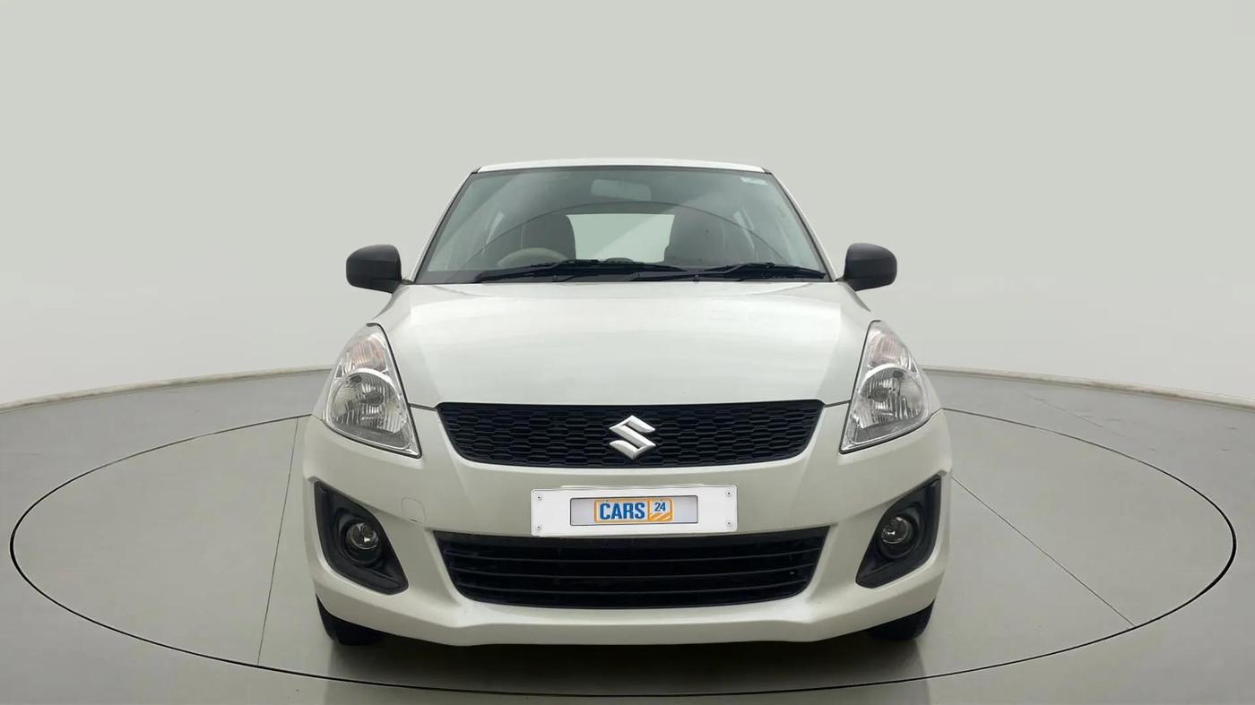 2017 Maruti Swift LXI (O), Petrol, Manual, 27,300 km, Front