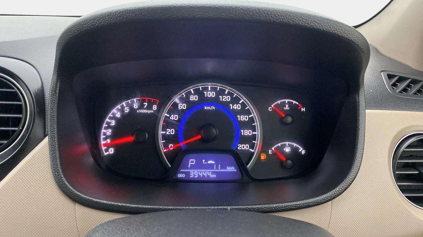 2017 Hyundai Grand i10 MAGNA AT 1.2 KAPPA VTVT, Petrol, Automatic, 39,402 km, Odometer Image