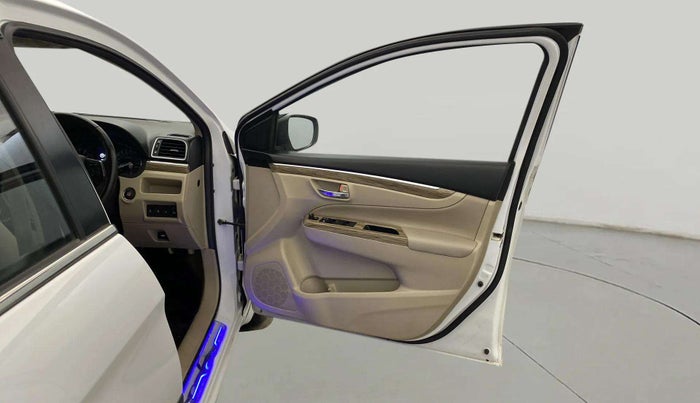 2021 Maruti Ciaz ALPHA  AT 1.5 SHVS PETROL, Petrol, Automatic, 53,966 km, RHS Front Door