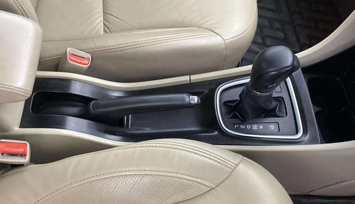 2021 Maruti Ciaz ALPHA  AT 1.5 SHVS PETROL, Petrol, Automatic, 53,966 km, Gear Lever