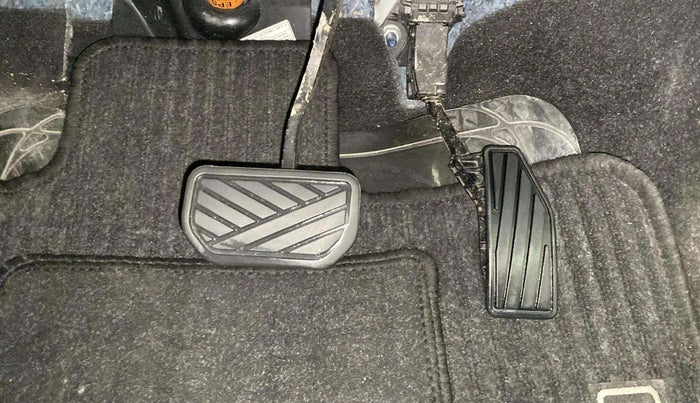 2018 Maruti Baleno DELTA CVT PETROL 1.2, Petrol, Automatic, 36,032 km, Pedals