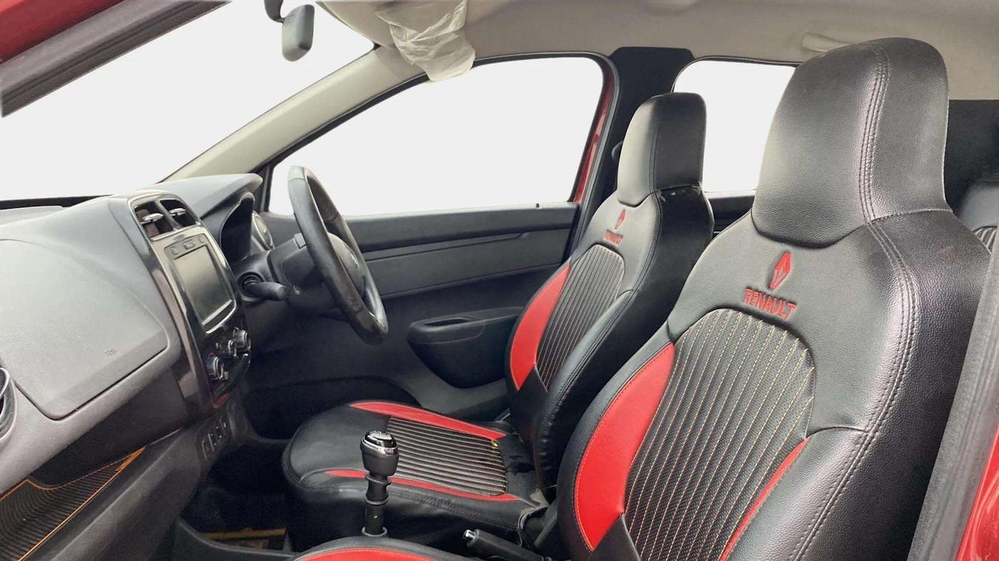 2019 Renault Kwid RXT 1.0 (O), Petrol, Manual, 64,796 km, Right Side Front Door Cabin