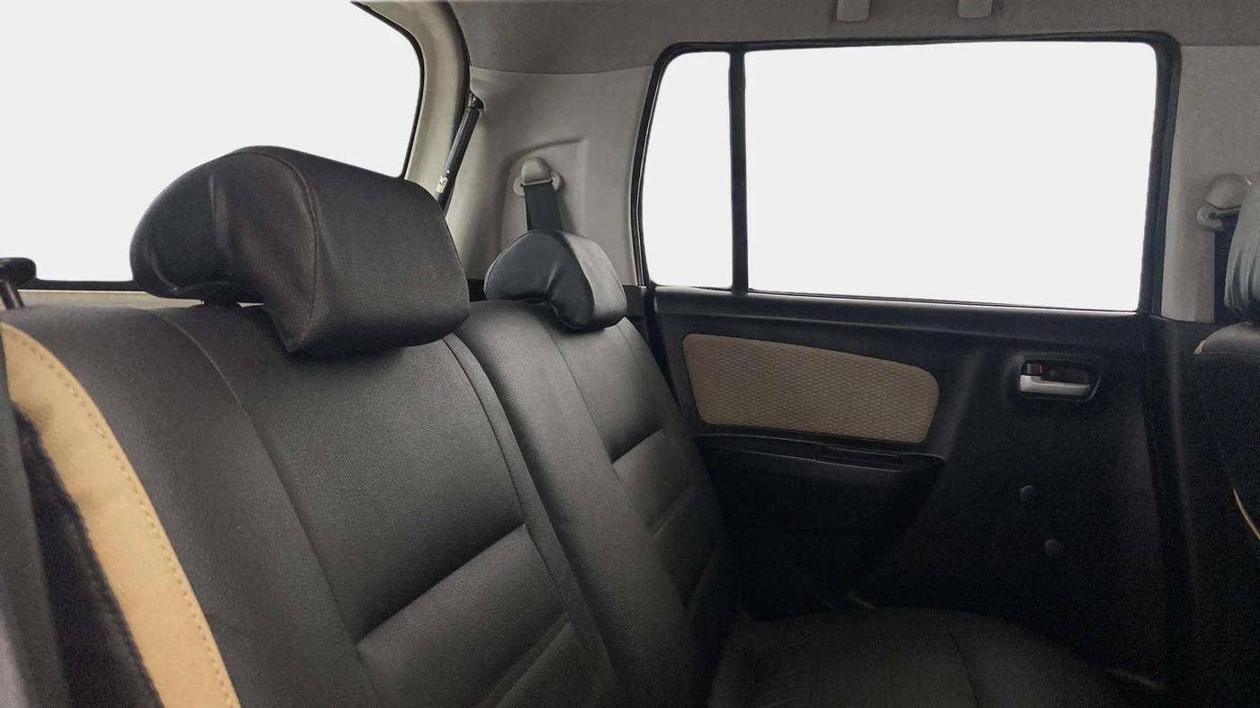 2018 Maruti Wagon R 1.0 LXI CNG, CNG, Manual, 83,706 km, Right Side Rear Door Cabin