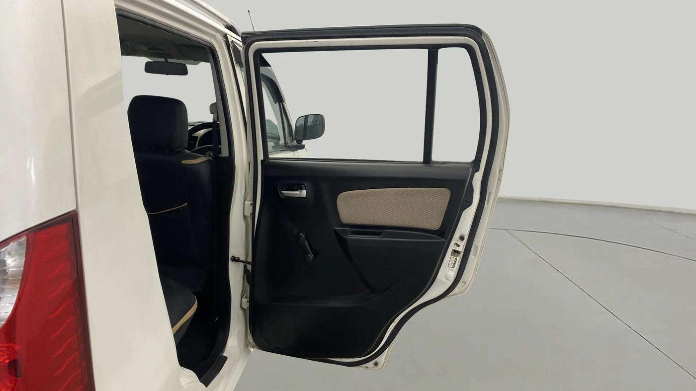 2018 Maruti Wagon R 1.0 LXI CNG, CNG, Manual, 83,706 km, RHS Rear Door