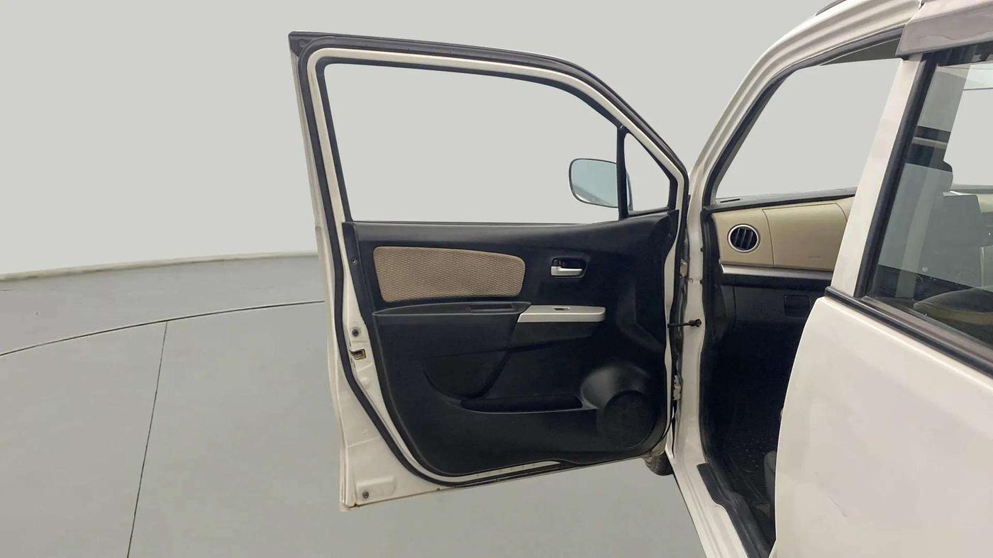 2018 Maruti Wagon R 1.0 LXI CNG, CNG, Manual, 83,706 km, LHS Front Door