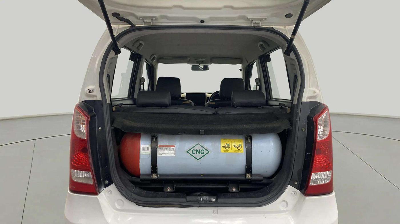 2018 Maruti Wagon R 1.0 LXI CNG, CNG, Manual, 83,706 km, Boot Inside