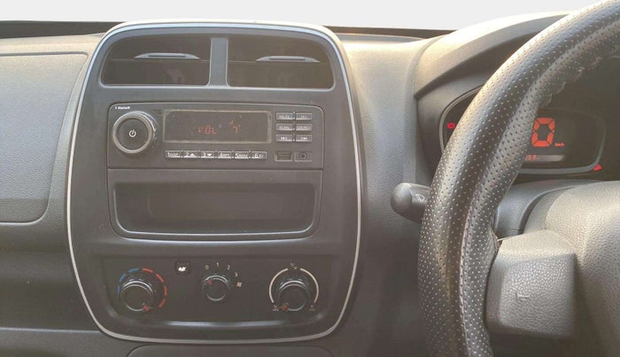 2015 Renault Kwid RXL, Petrol, Manual, 45,349 km, AC Unit - Directional switch has minor damage
