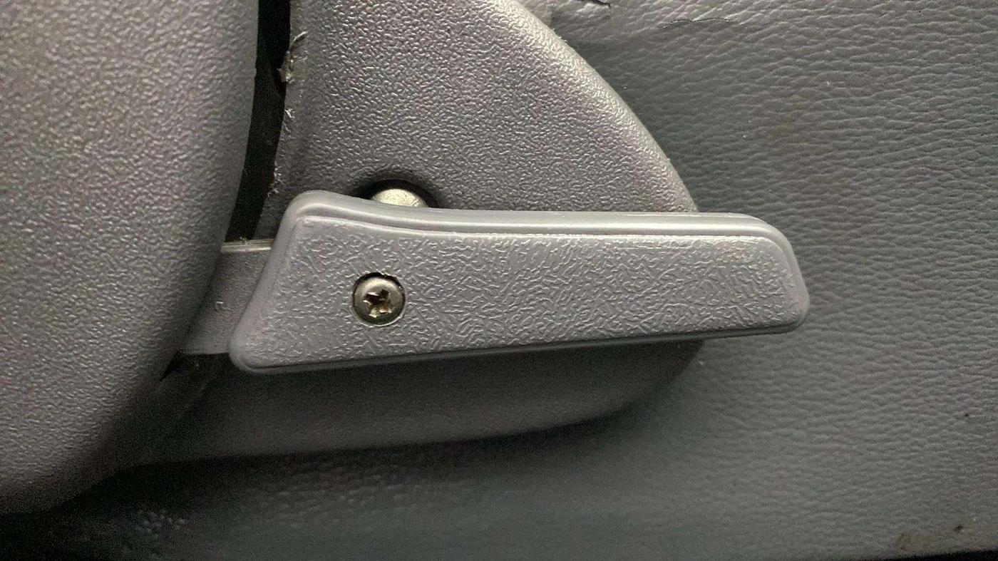 2013 Maruti Alto 800 LXI, Petrol, Manual, 74,113 km, Driver Side Adjustment Panel