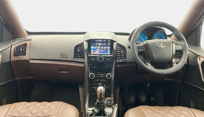 2020 Mahindra XUV500 W9, Diesel, Manual, 57,760 km, Dashboard