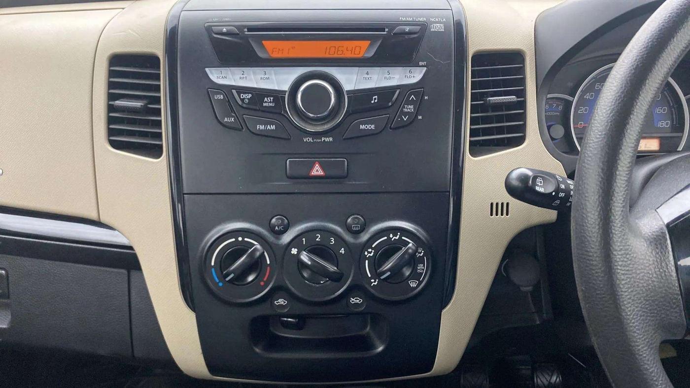 2018 Maruti Wagon R 1.0 VXI OPT, Petrol, Manual, 30,927 km, Air Conditioner