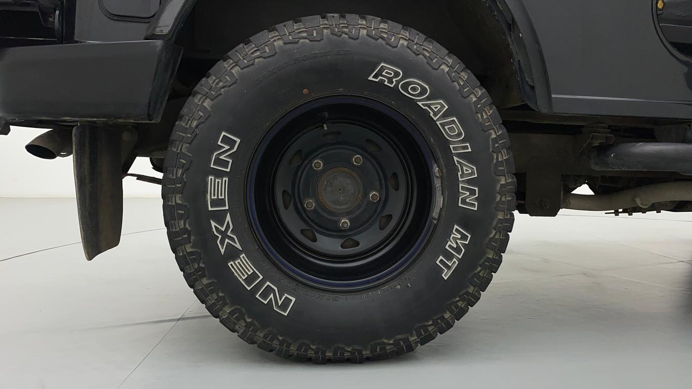 2018 Mahindra Thar CRDE 4X4 BS IV, Diesel, Manual, 36,652 km, Right Rear Wheel