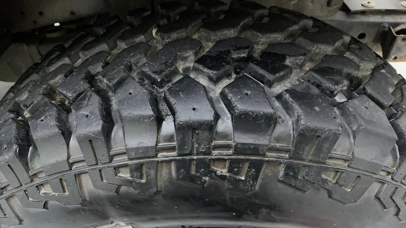 2018 Mahindra Thar CRDE 4X4 BS IV, Diesel, Manual, 36,652 km, Right Front Tyre Tread
