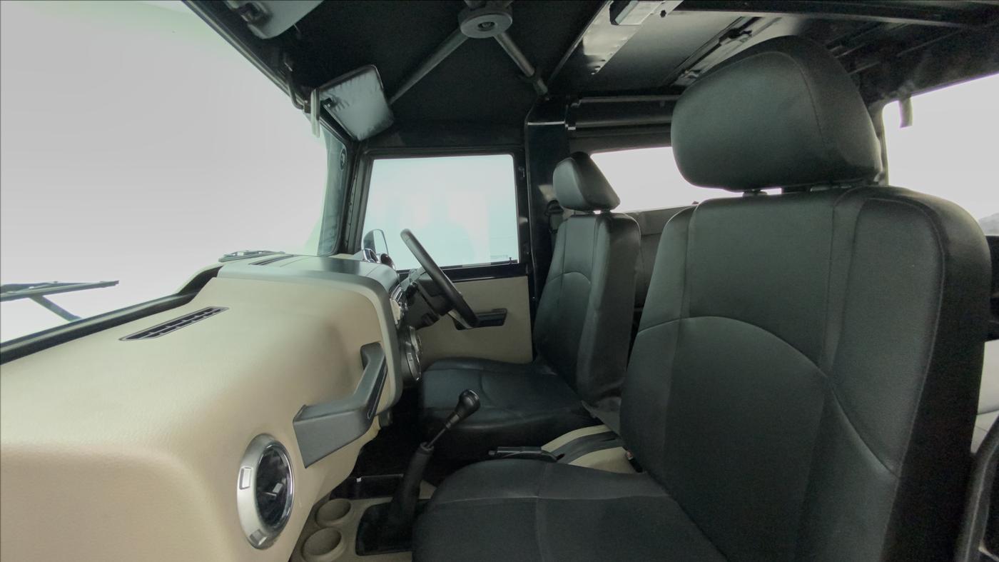 2018 Mahindra Thar CRDE 4X4 BS IV, Diesel, Manual, 36,652 km, Right Side Front Door Cabin