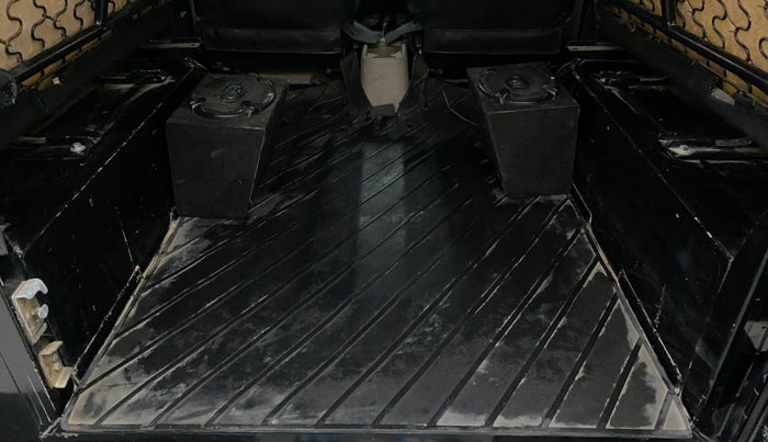 2018 Mahindra Thar CRDE 4X4 BS IV, Diesel, Manual, 36,652 km, Boot Inside