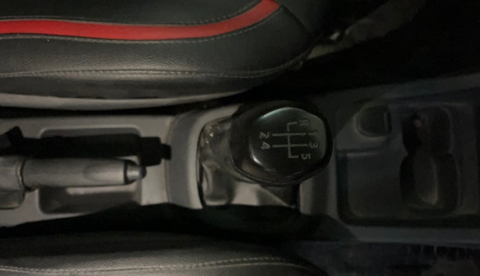 2016 Renault Kwid RXT 0.8, Petrol, Manual, 60,531 km, Gear Lever