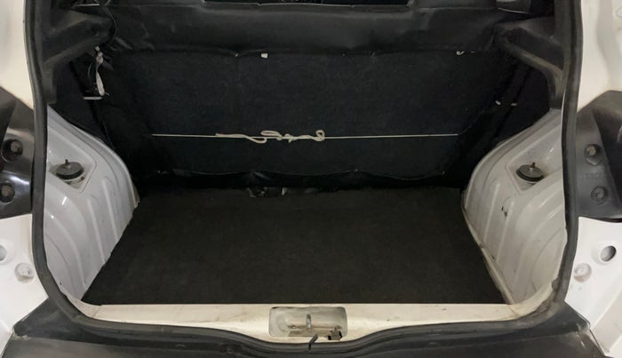 2016 Renault Kwid RXT 0.8, Petrol, Manual, 60,531 km, Boot Inside