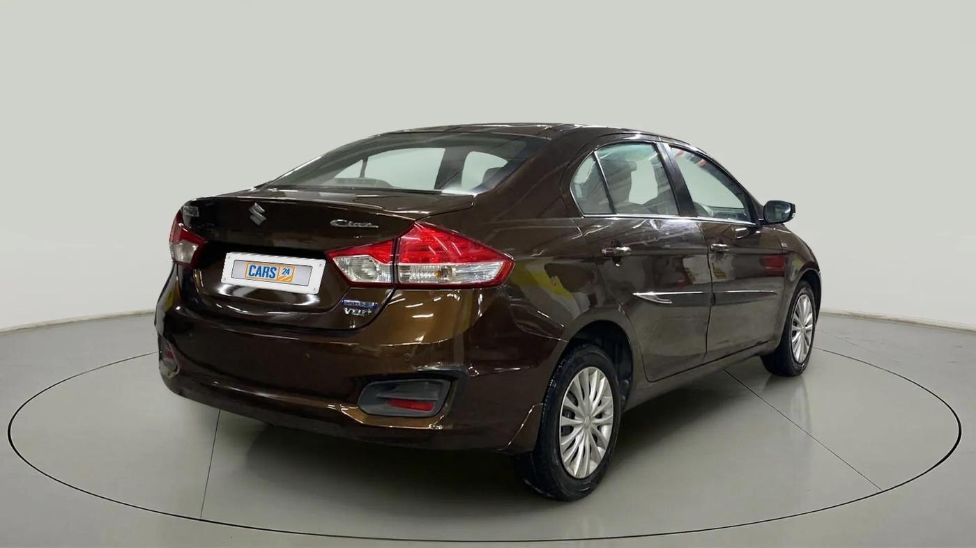 2016 Maruti Ciaz VDI+ SHVS, Diesel, Manual, 48,309 km, Right Back Diagonal