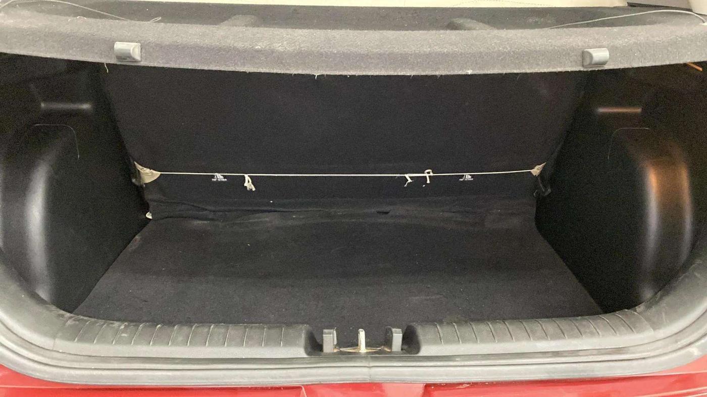 2020 Hyundai VENUE S 1.2, Petrol, Manual, 71,112 km, Boot Inside