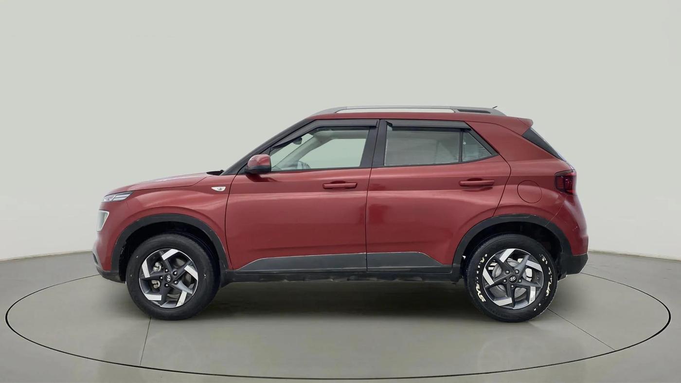2020 Hyundai VENUE S 1.2, Petrol, Manual, 71,112 km, Left Side