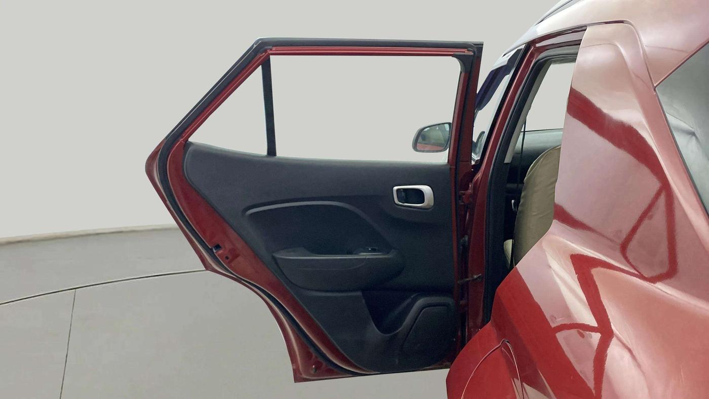 2020 Hyundai VENUE S 1.2, Petrol, Manual, 71,112 km, LHS Rear Door