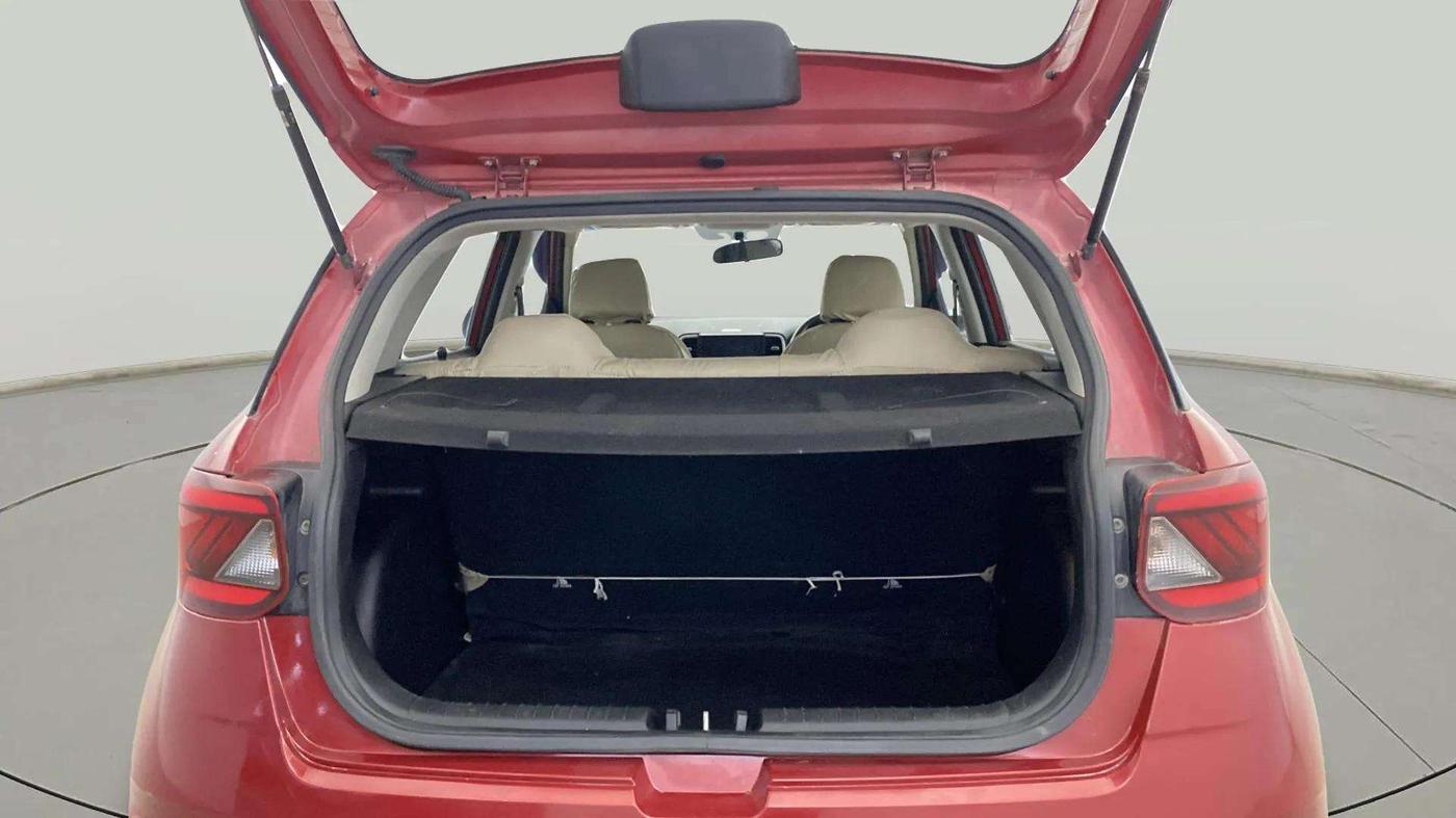 2020 Hyundai VENUE S 1.2, Petrol, Manual, 71,112 km, Boot Open Zoomed View