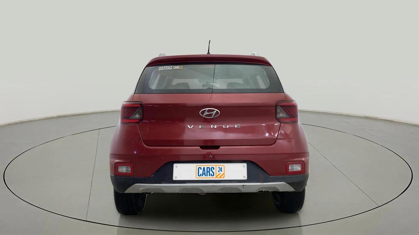 2020 Hyundai VENUE S 1.2, Petrol, Manual, 71,112 km, Back/Rear