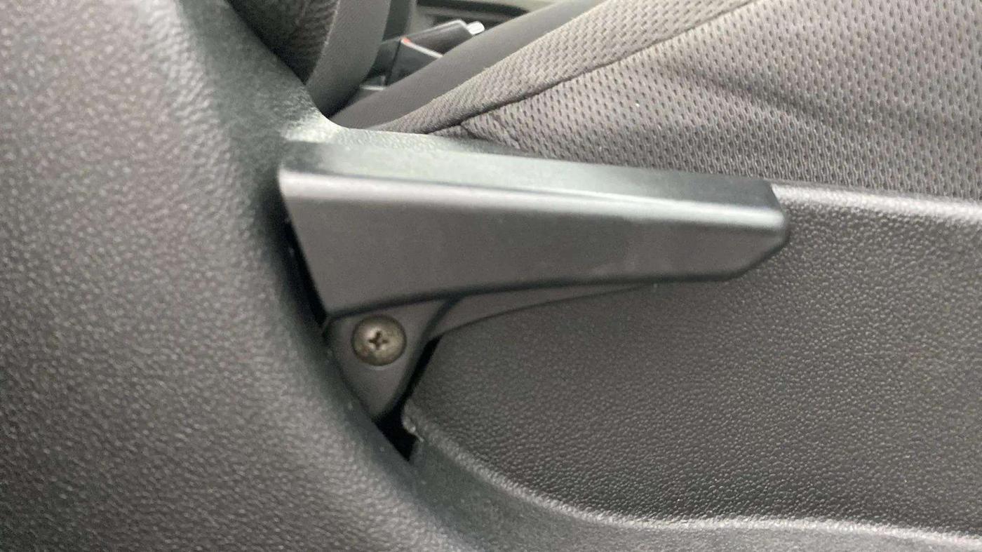 2017 Tata Tiago XT PETROL, Petrol, Manual, 52,825 km, Driver Side Adjustment Panel