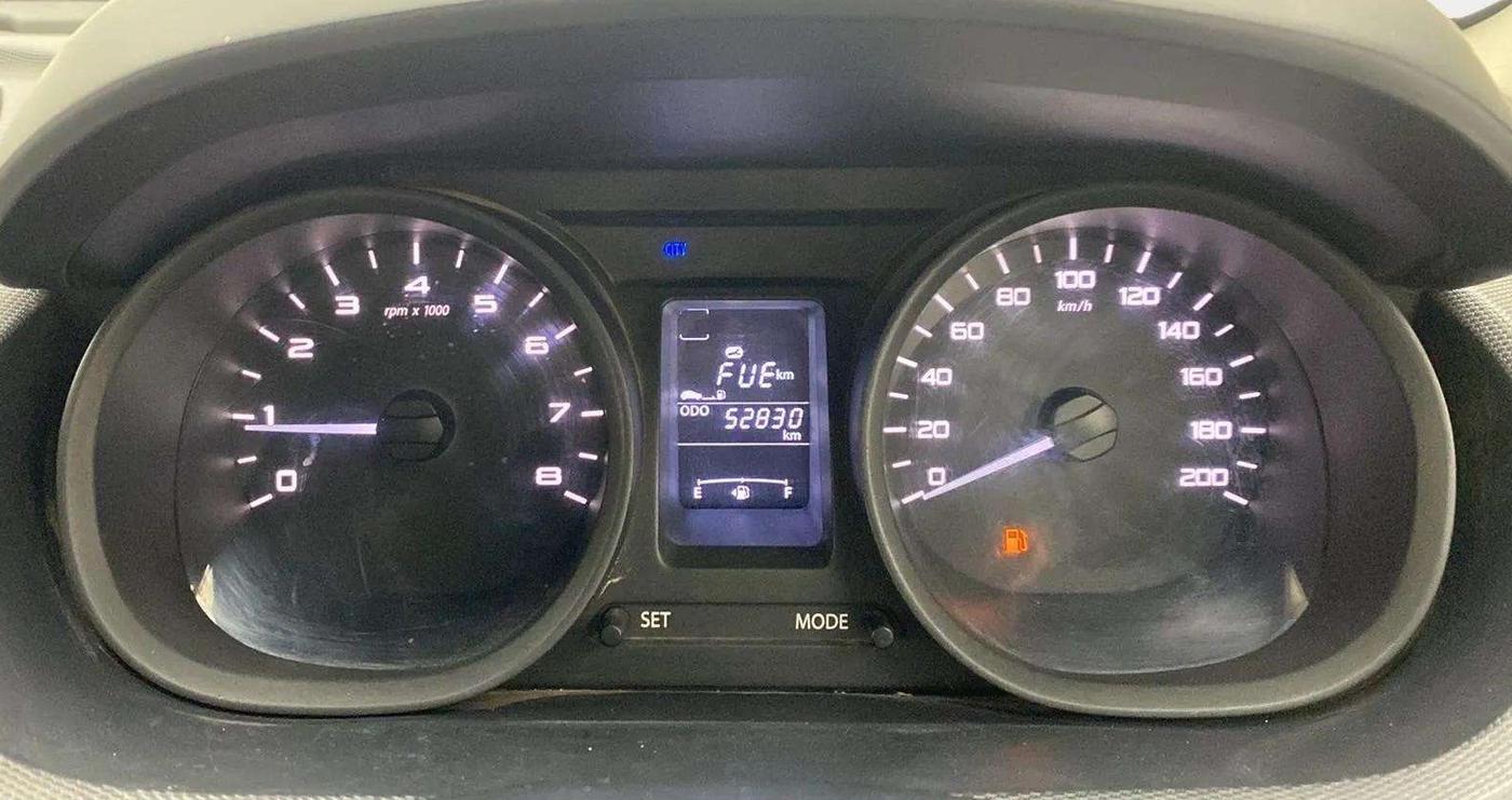2017 Tata Tiago XT PETROL, Petrol, Manual, 52,825 km, Odometer Image