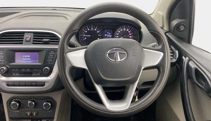 2017 Tata Tiago XT PETROL, Petrol, Manual, 52,825 km, Steering Wheel Close Up