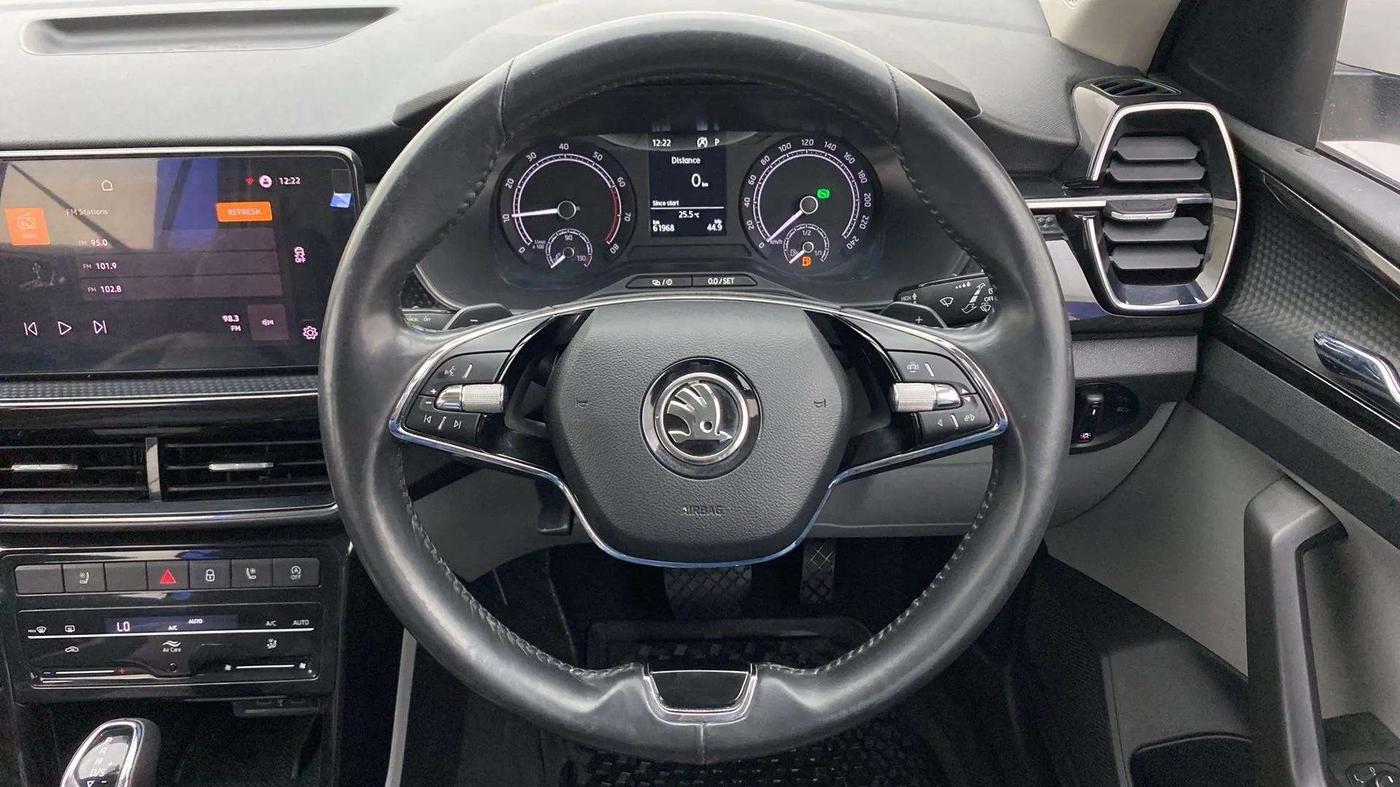 2022 Skoda KUSHAQ STYLE 1.5L TSI DSG (6 AIRBAGS), Petrol, Automatic, 63,714 km, Steering Wheel Close Up