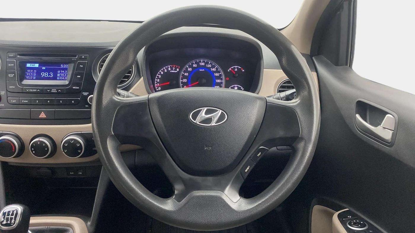 2014 Hyundai Grand i10 SPORTZ 1.2 KAPPA VTVT, Petrol, Manual, 71,321 km, Steering Wheel Close Up