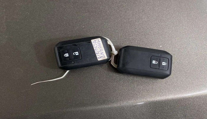 2019 Maruti Baleno ZETA CVT PETROL 1.2, Petrol, Automatic, 28,591 km, Key Close Up