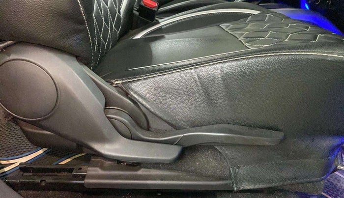 2019 Maruti Baleno ZETA CVT PETROL 1.2, Petrol, Automatic, 28,591 km, Driver Side Adjustment Panel